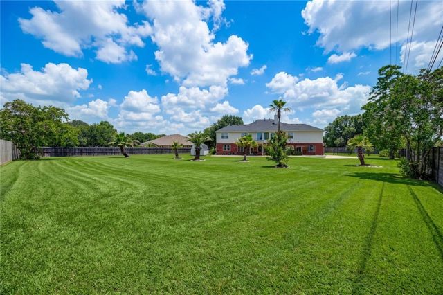 26226 Crosswood Trails Lane, Cypress, TX 77433