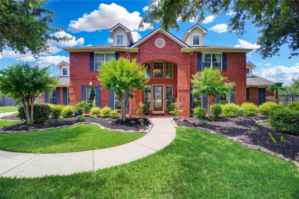 26226 Crosswood Trails Lane, Cypress, TX 77433