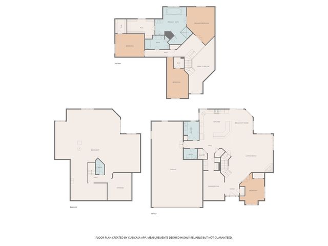 W360N7572 Thomas DRIVE, Oconomowoc, WI 53066