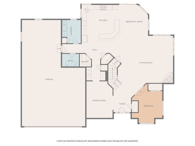 W360N7572 Thomas DRIVE, Oconomowoc, WI 53066