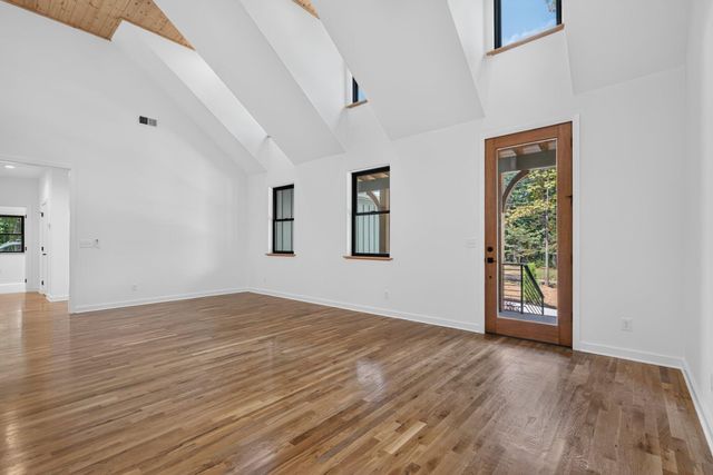 2800 Corral Road, Signal Mountain, TN 37377