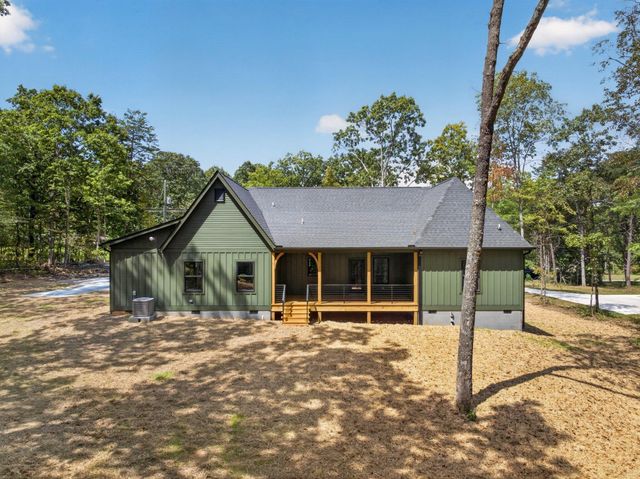 2800 Corral Road, Signal Mountain, TN 37377