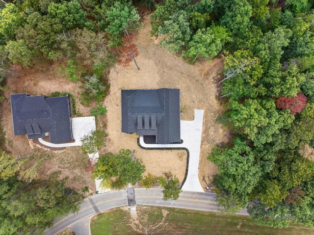 2800 Corral Road, Signal Mountain, TN 37377