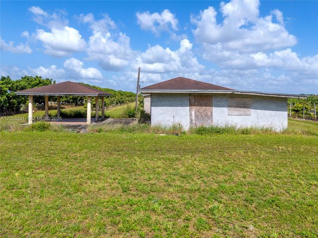 320xx SW 217 Avenue, Homestead, FL 33030