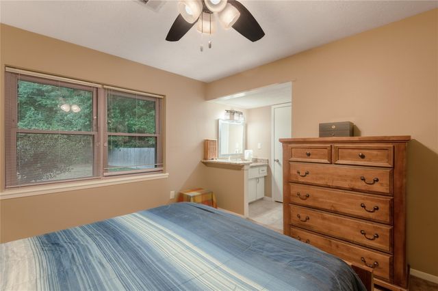 198 Westwood Drive E, Trinity, TX 75862