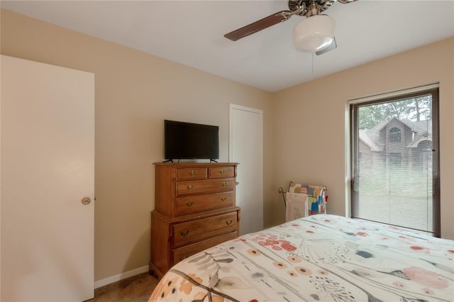 198 Westwood Drive E, Trinity, TX 75862