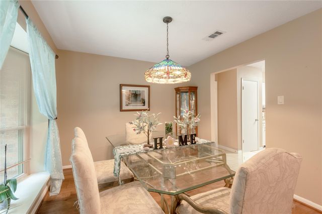 198 Westwood Drive E, Trinity, TX 75862