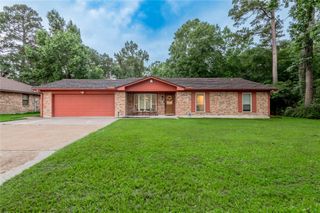 198 Westwood Drive E, Trinity, TX 75862