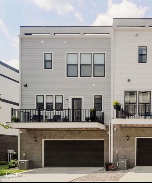 9734 Junction, Fishers, IN 46037