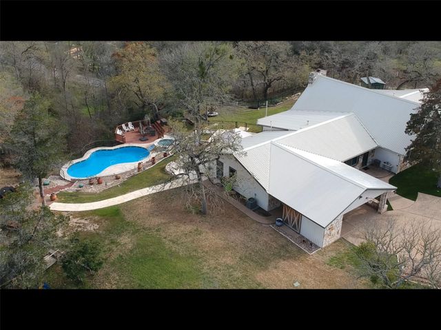 417 Akaloa DR, Bastrop, TX 78602