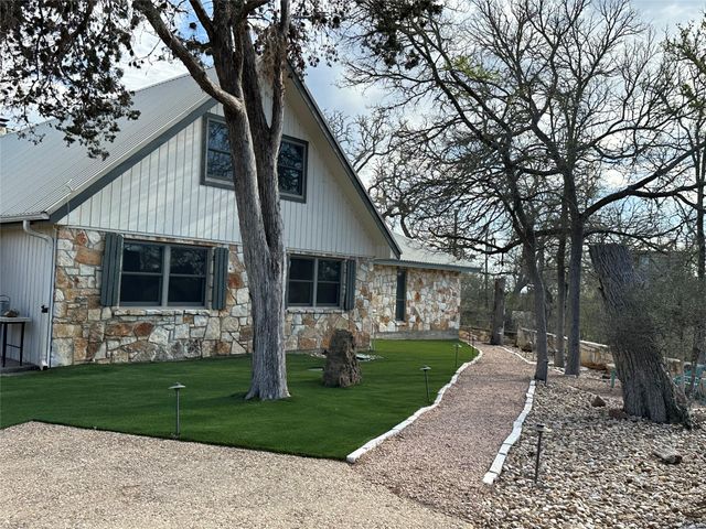 417 Akaloa DR, Bastrop, TX 78602