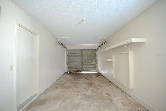 21 SPRING LOOP CIRCLE, Ocala, FL 34472