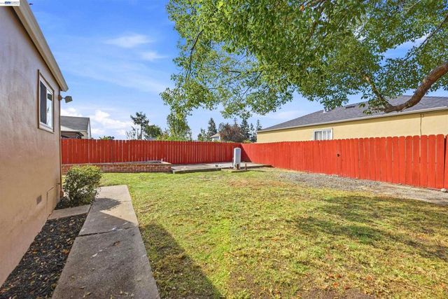 28611 Cole Pl, Hayward, CA 94544