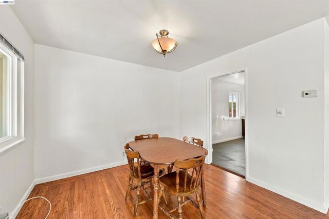 28611 Cole Pl, Hayward, CA 94544
