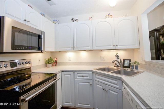 320 Hiscott Lane, Pinehurst, NC 28374