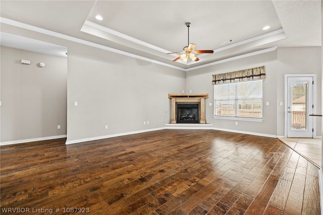 124 Signature Drive, Farmington, AR 72730