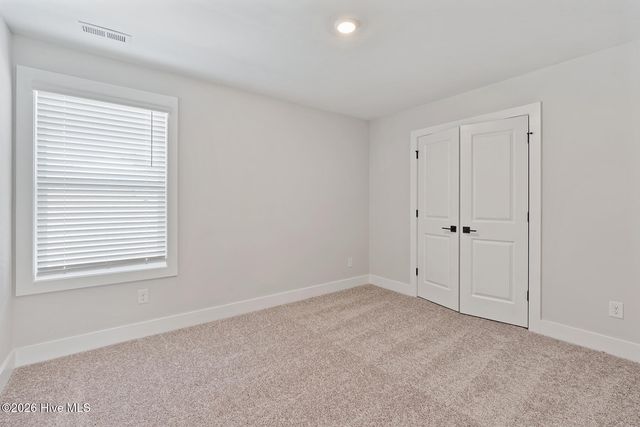 175 S Commons View Drive, Hampstead, NC 28443