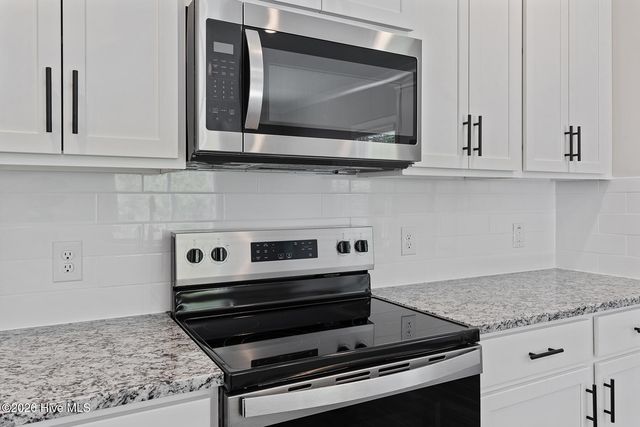 175 S Commons View Drive, Hampstead, NC 28443