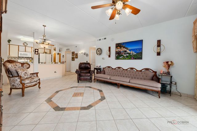 8711 W Bryn Mawr Avenue 501, Chicago, IL 60631