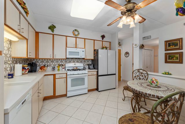 8711 W Bryn Mawr Avenue 501, Chicago, IL 60631