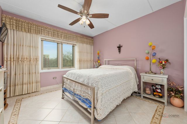 8711 W Bryn Mawr Avenue 501, Chicago, IL 60631