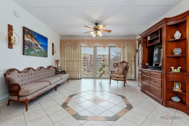 8711 W Bryn Mawr Avenue 501, Chicago, IL 60631