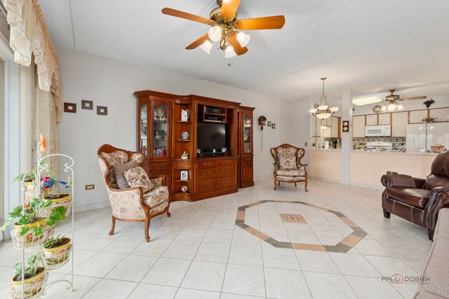 8711 W Bryn Mawr Avenue 501, Chicago, IL 60631