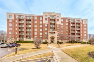 8711 W Bryn Mawr Avenue 501, Chicago, IL 60631