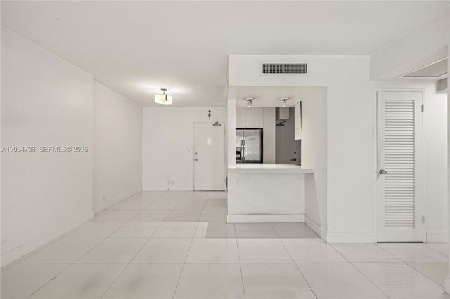 1200 W Ave 622 622, Miami Beach, FL 33139