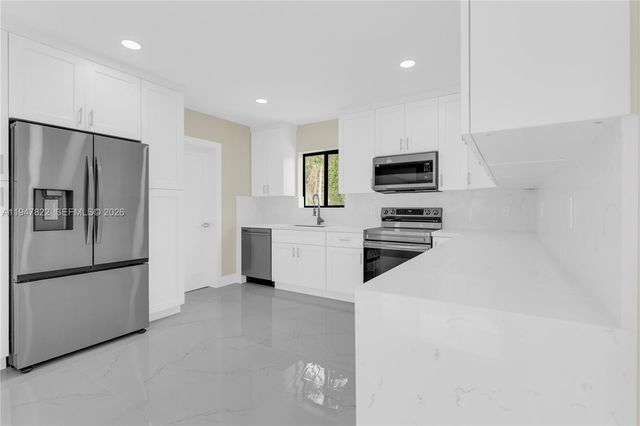 141 NE 122nd St, North Miami, FL 33161