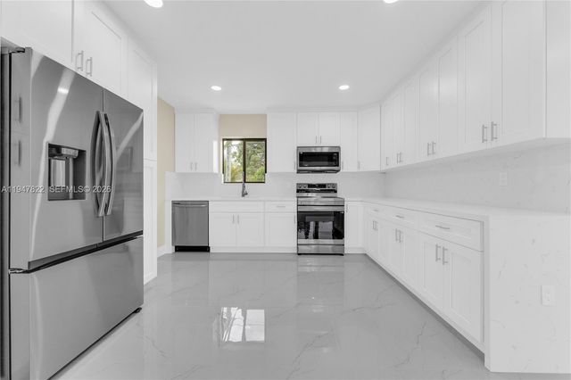 141 NE 122nd St, North Miami, FL 33161