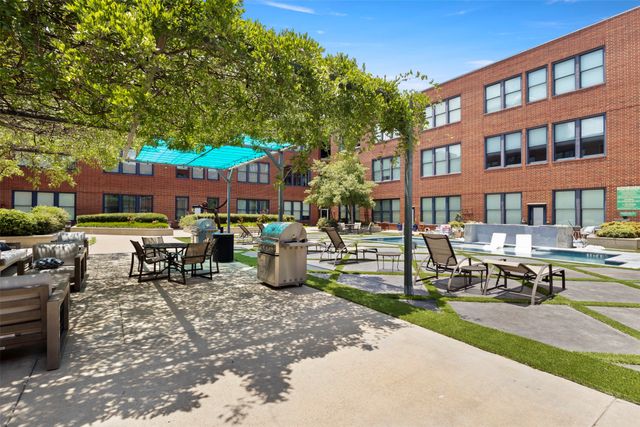 2502 Live Oak Street 236, Dallas, TX 75204