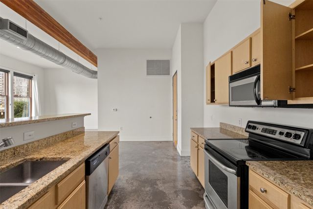 2502 Live Oak Street 236, Dallas, TX 75204