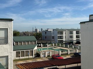 2816 S Bartell Drive 34, Houston, TX 77054