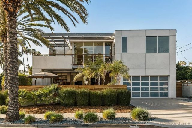 8001 Calle De La Plata, La Jolla, CA 92037