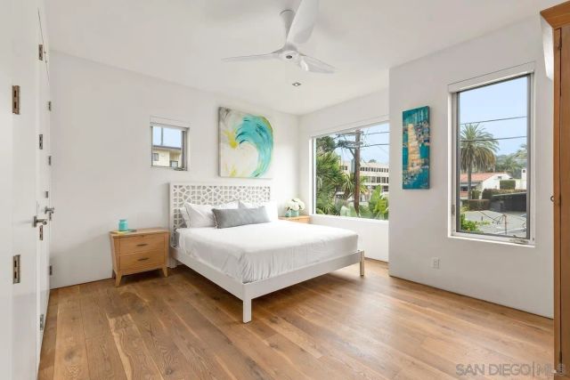 8001 Calle De La Plata, La Jolla, CA 92037