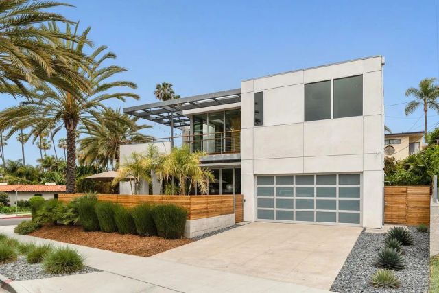 8001 Calle De La Plata, La Jolla, CA 92037