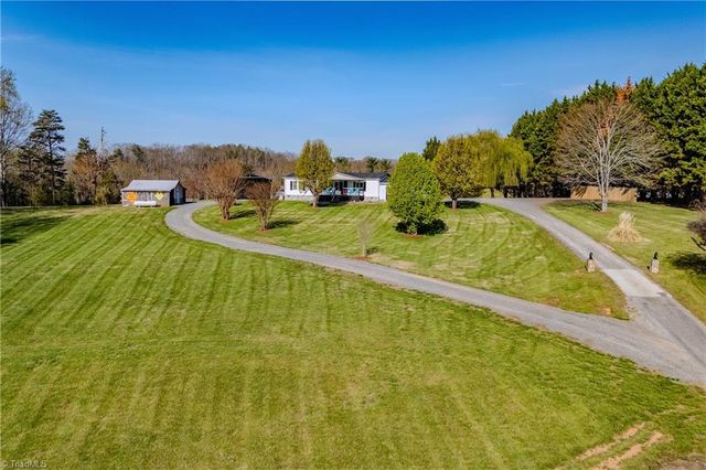 199 Walking Horse Trail, Mount Airy, NC 27030