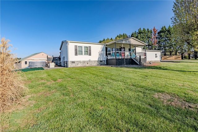 199 Walking Horse Trail, Mount Airy, NC 27030