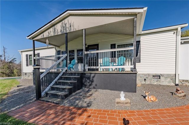 199 Walking Horse Trail, Mount Airy, NC 27030