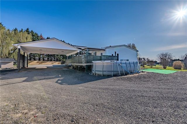 199 Walking Horse Trail, Mount Airy, NC 27030