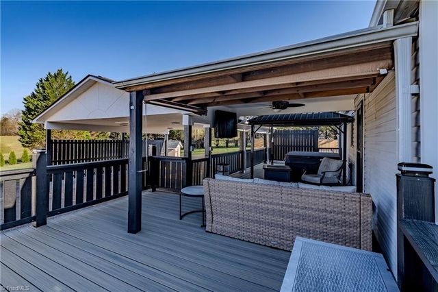 199 Walking Horse Trail, Mount Airy, NC 27030