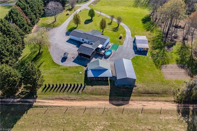 199 Walking Horse Trail, Mount Airy, NC 27030