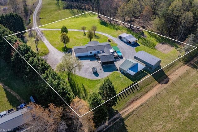 199 Walking Horse Trail, Mount Airy, NC 27030