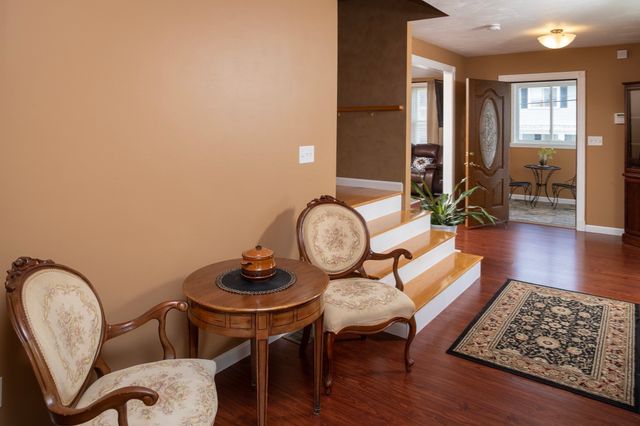 67 Newport Rd, Hull, MA 02045