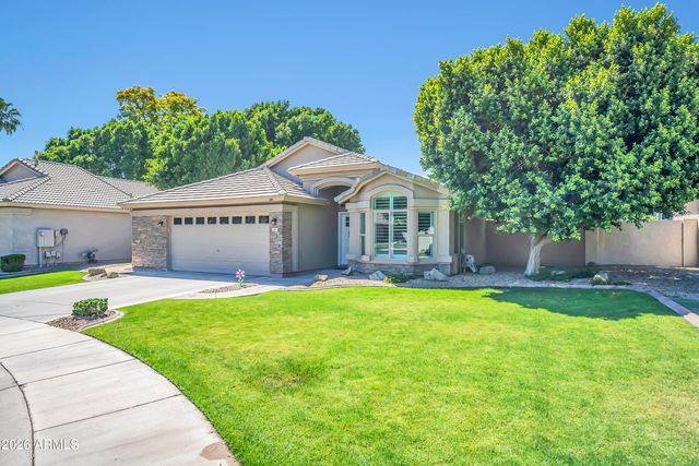 1401 W BLUE RIDGE Court, Chandler, AZ 85248