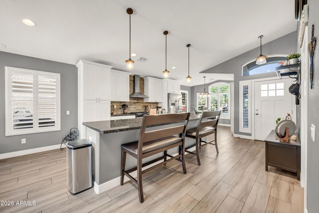 1401 W BLUE RIDGE Court, Chandler, AZ 85248