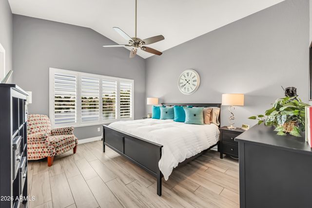 1401 W BLUE RIDGE Court, Chandler, AZ 85248