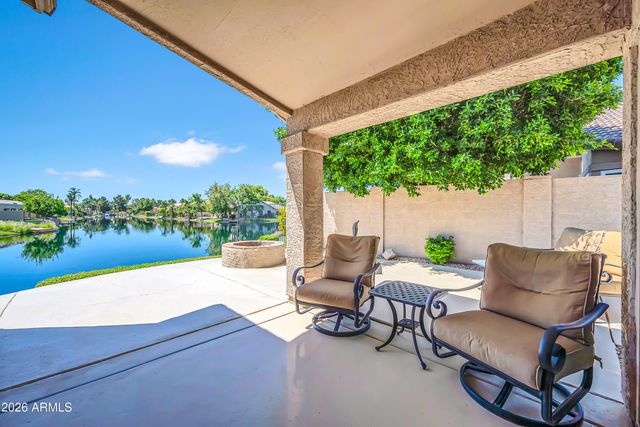 1401 W BLUE RIDGE Court, Chandler, AZ 85248