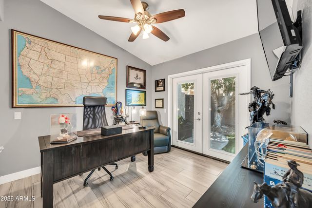 1401 W BLUE RIDGE Court, Chandler, AZ 85248
